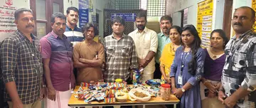 ചെന്നിത്തല പഞ്ചായത്ത് ഭരണ സമിതിയും ആരോഗ്യ വകുപ്പും ചേർന്ന് നടത്തിയ പരിശോധനയിൽ പിടികൂടിയ നിരോധിത പുകയില ഉൽപ്പനങ്ങൾ