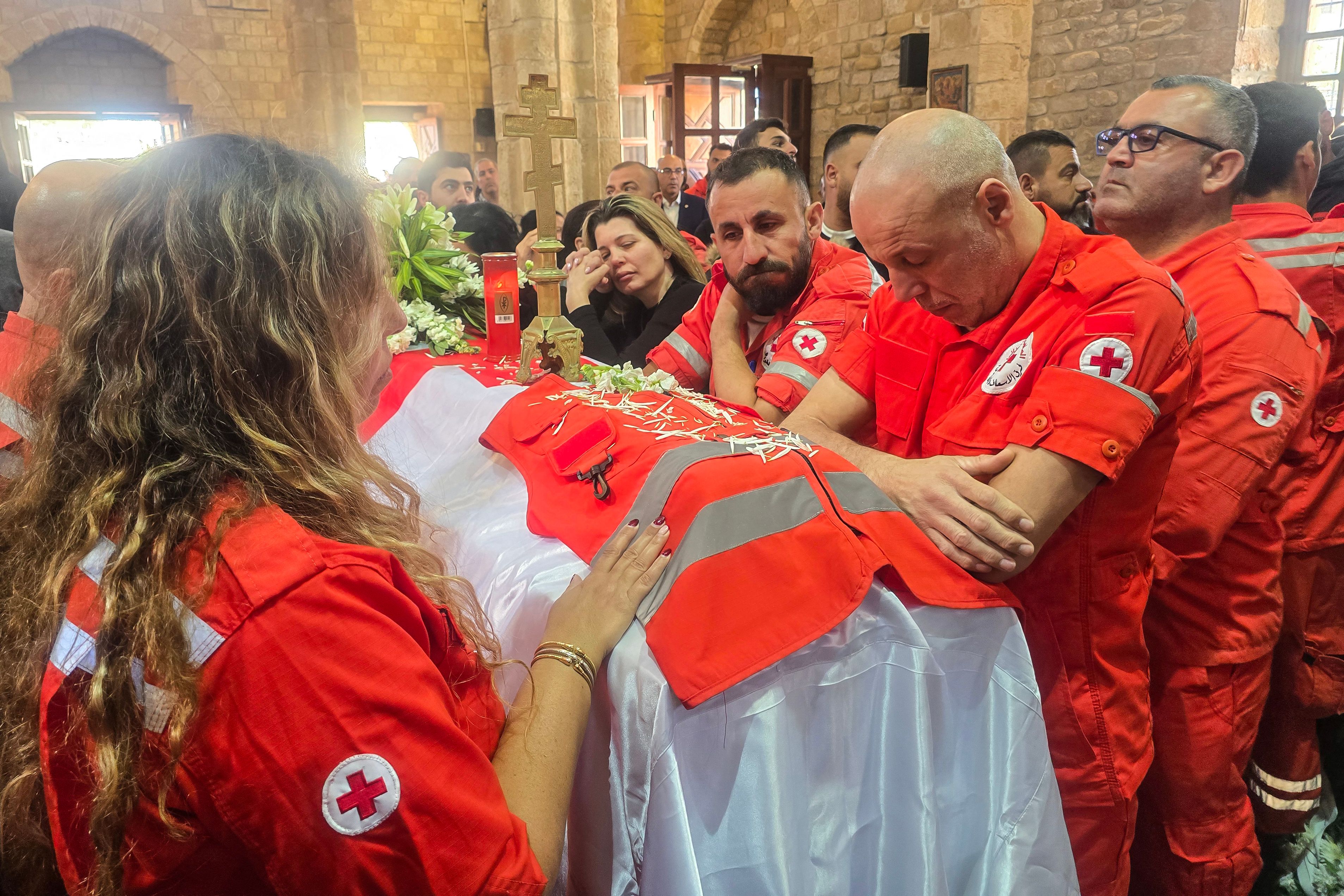 israel attacks lebanon