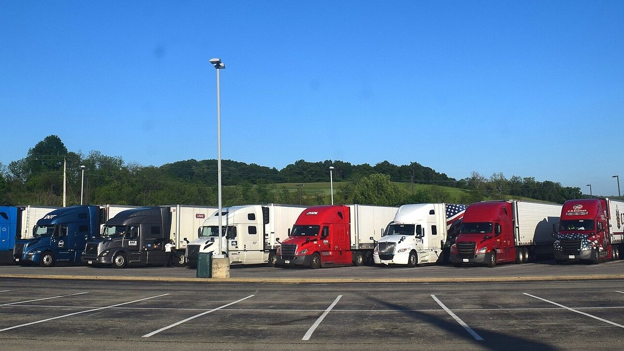 Trucks USA