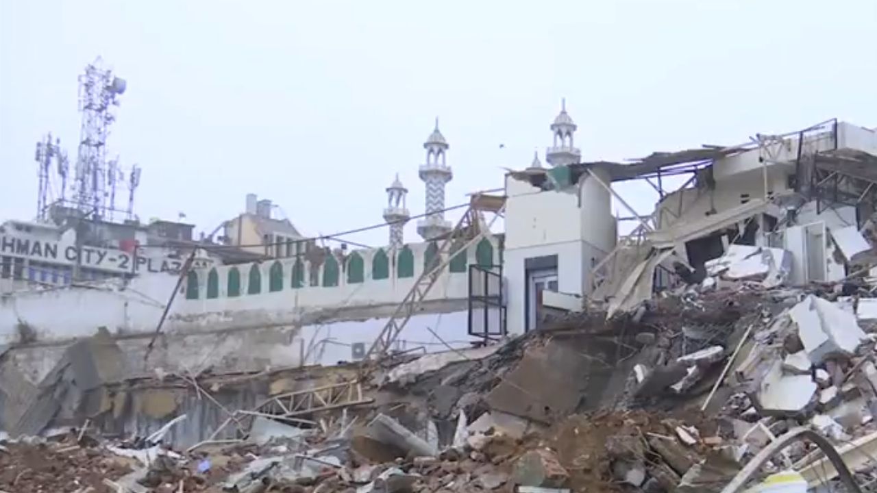 Turkman gate demolition