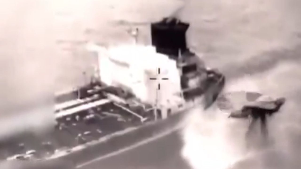 US seizes oil tanker.jpg