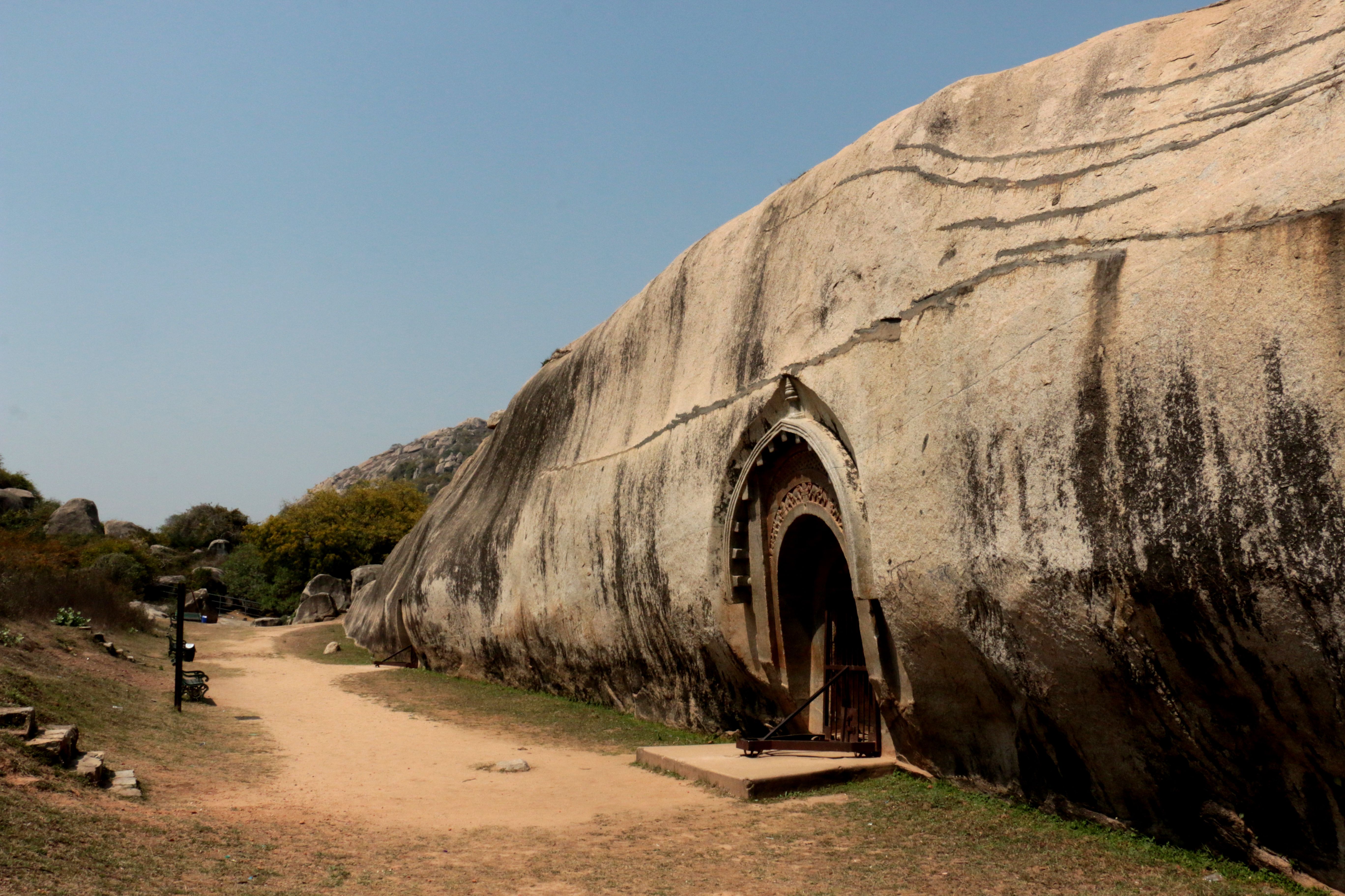 ബാരാബർ ഗുഹ