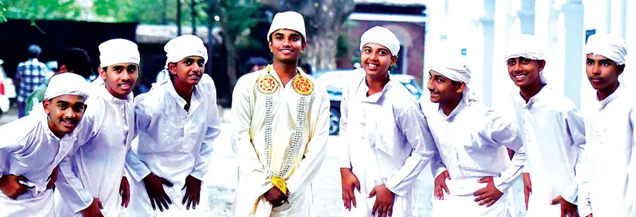 പെരിന്തൽമണ്ണ ഐഎച്ച്ആർഡിയിലെ വിദ്യാർഥികൾ 
