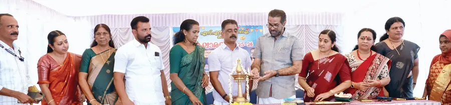 കാക്കാഴം എസ്എൻവിടിടിഐ വാർഷികവും യാത്രയയപ്പും എച്ച് സലാം എംഎൽഎ ഉദ്ഘാടനംചെയ്യുന്നു