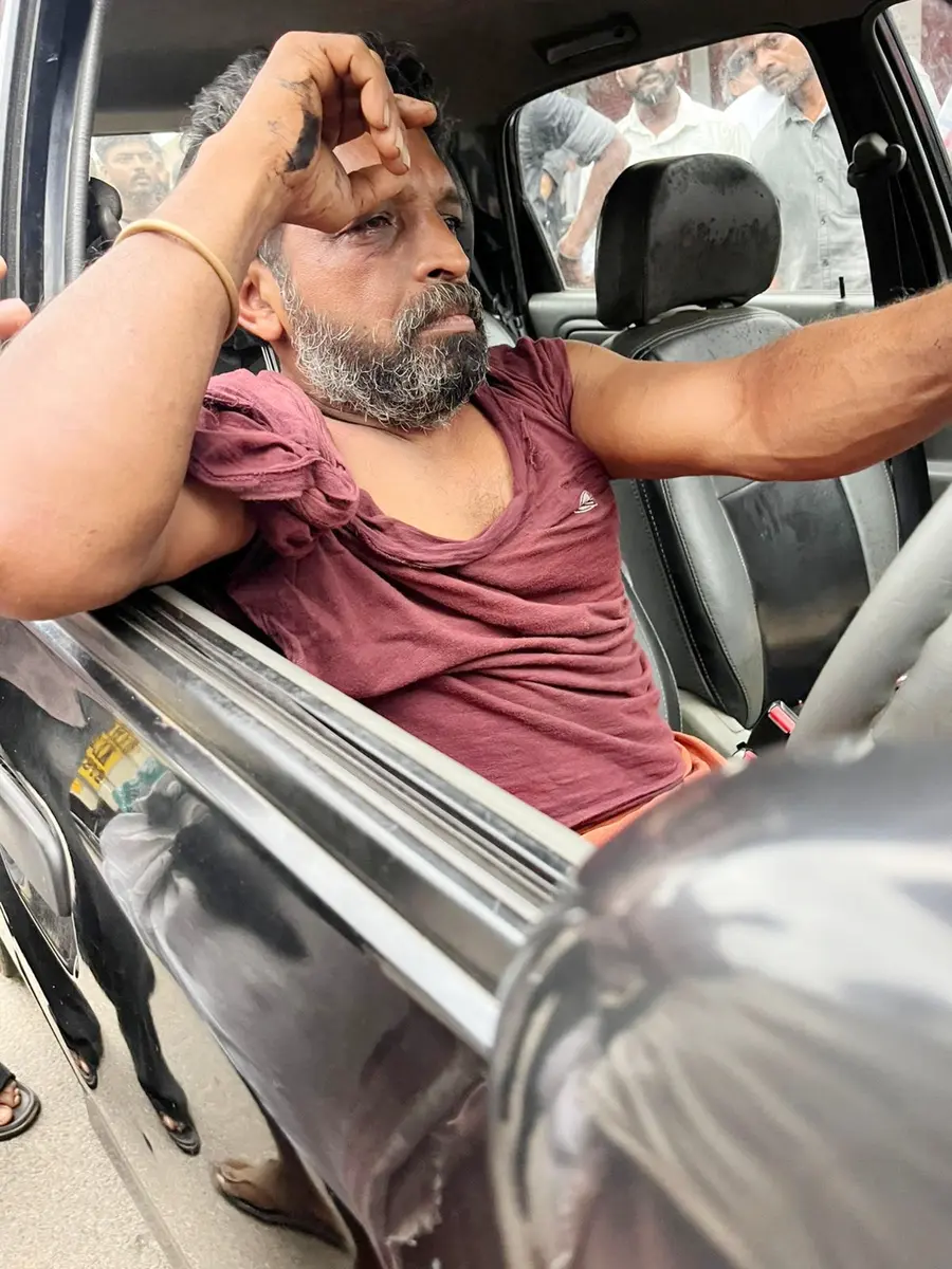 പ്രദീപ് 
