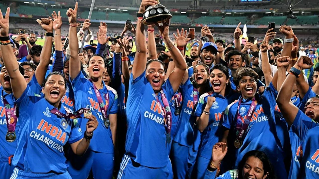 WOMENS CHAMPIONS TROPHY