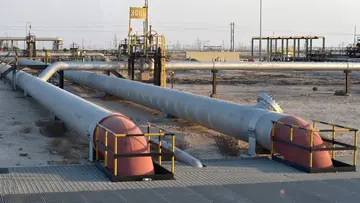 West oil pipeline
