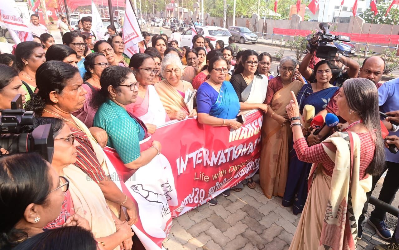 Brinda Karat while addressing the womens march 