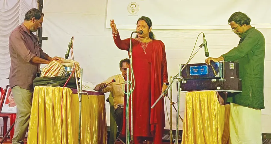 കേരള സംഗീത നാടക അക്കാദമി കഥാപ്രസംഗ മഹോത്സവ വേദിയിൽ ലക്ഷ്മി ശിവൻ  (ഫയൽ ചിത്രം)