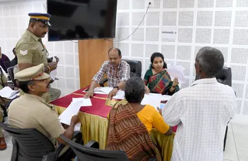 കേരള സംസ്ഥാന പട്ടികജാതി പട്ടികഗോത്രവർഗ്ഗ കമ്മീഷൻ ആലപ്പുഴ കലക്‌ടറേറ്റ്‌ കോൺഫറൻസ് ഹാളിൽ നടത്തിയ ജില്ലാ അദാലത്ത്‌