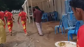 Worms found in food.jpg