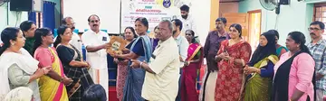 ചെറുതന പഞ്ചായത്ത് കുടുംബശ്രീ, ആയുർവേദ ഡിസ്പെൻസറി എന്നിവയുടെ നേതൃത്വത്തിലുള്ള ഔഷധക്കഞ്ഞി, കിറ്റ് വിതരണം പ്രസിഡന്റ് ആർ രാജേഷ് ഉദ്ഘാടനംചെയ്തു.