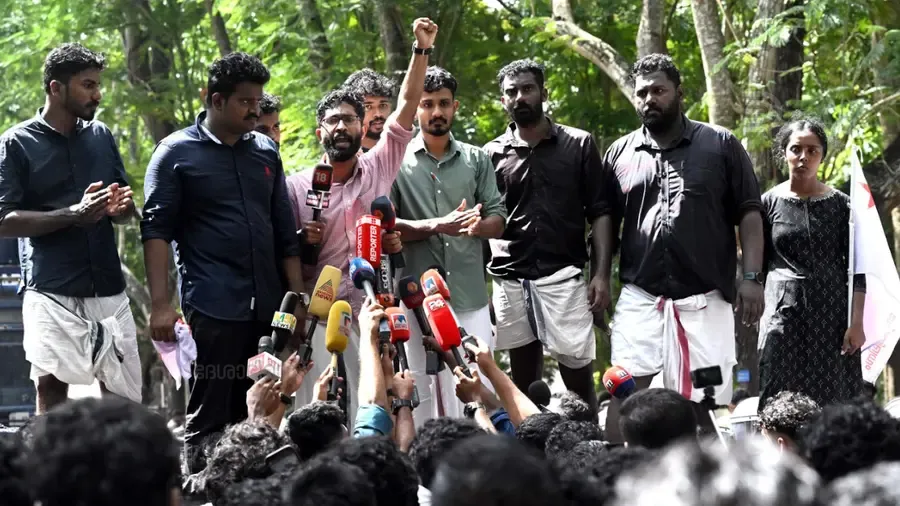 adarsh m saji.png.png