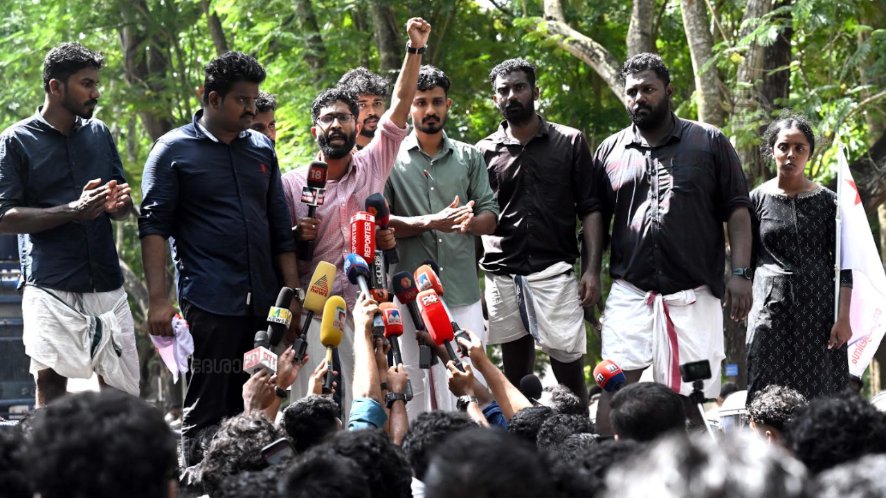 adarsh m saji.png.png