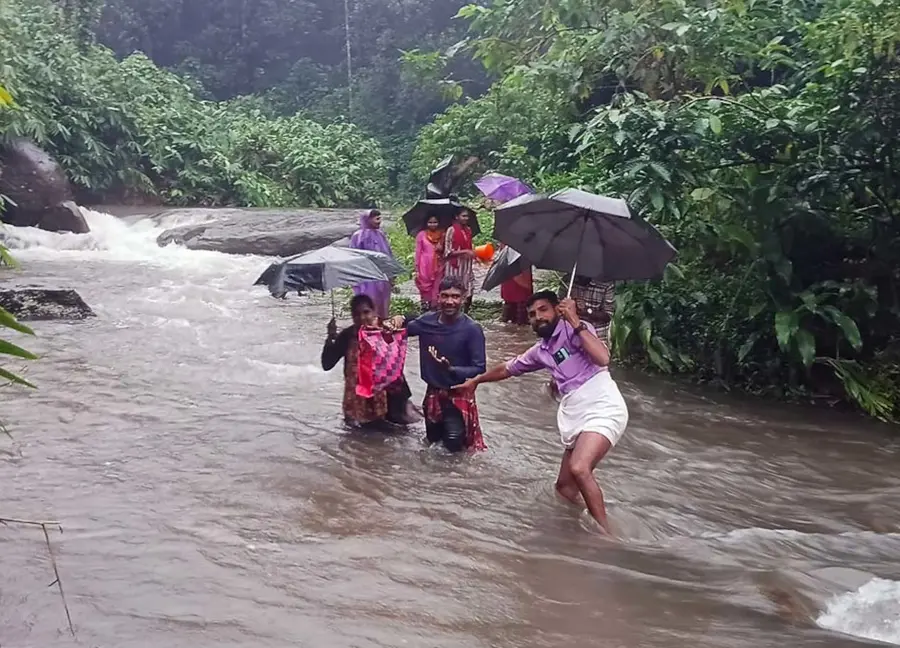 അടിമാലി പാലമില്ല