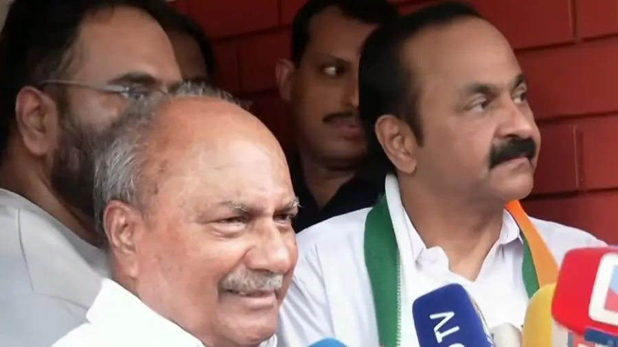 ak antony vd satheesan