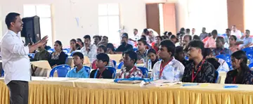 ശാസ്ത്ര പാർലമെന്റിൽ ടെക്ജെൻഷ്യ സോഫ്ട്വെയർ ടെക്നോളജീസ് സിഇഒ ജോയി സെബാസ്റ്റ്യൻ സംസാരിക്കുന്നു