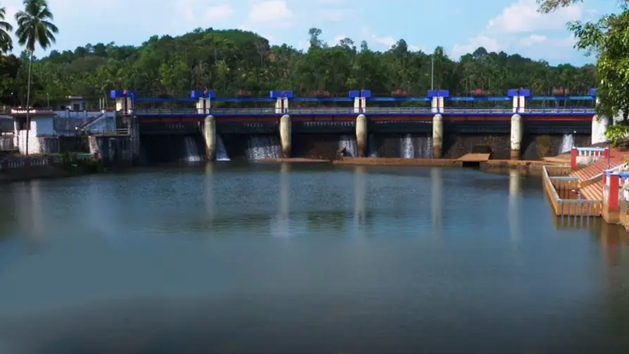 aruvikara dam
