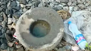 attukallu found at rail track