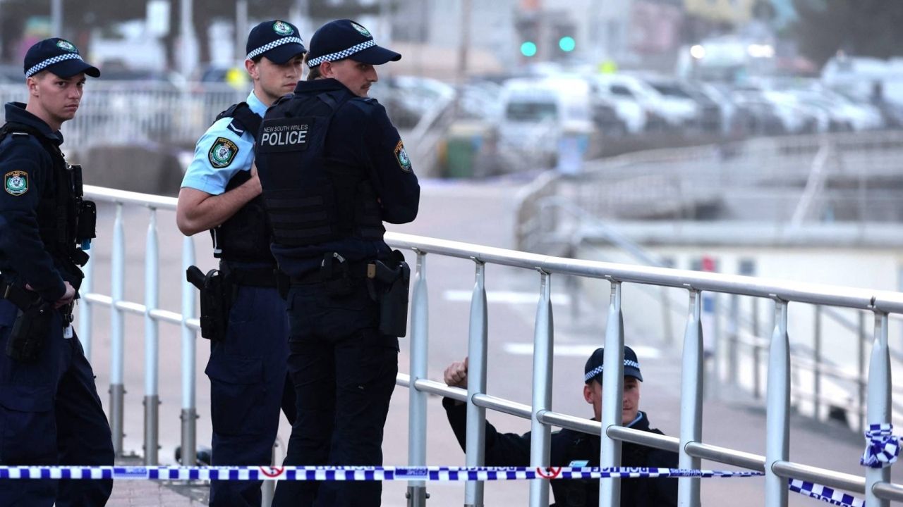 aus gunfire