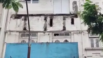 balcony collapsed