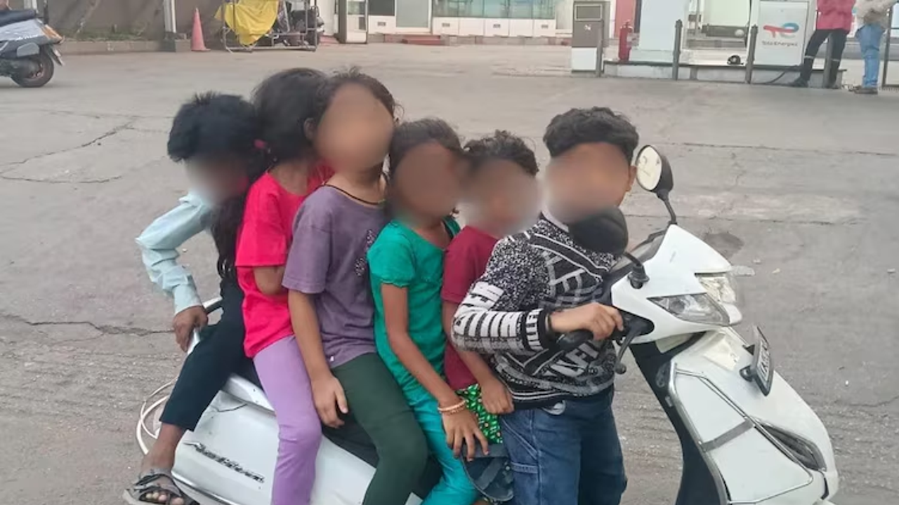 childreninscooter
