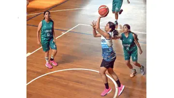 District Basketball League Kicks Off