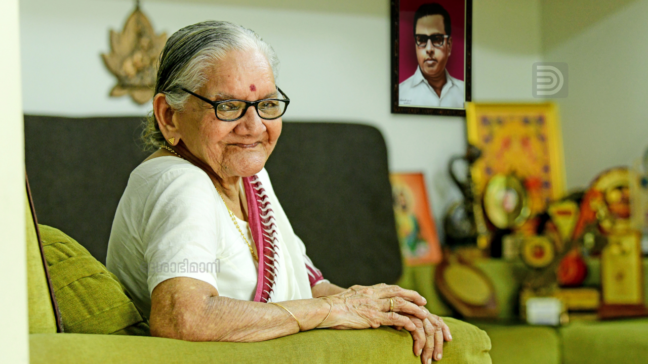 bharathi thampuratti