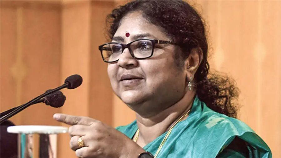 Dr R Bindu