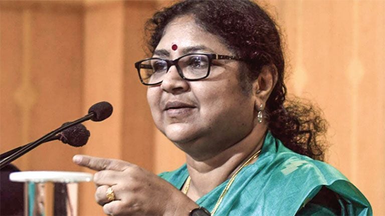 Dr R Bindu