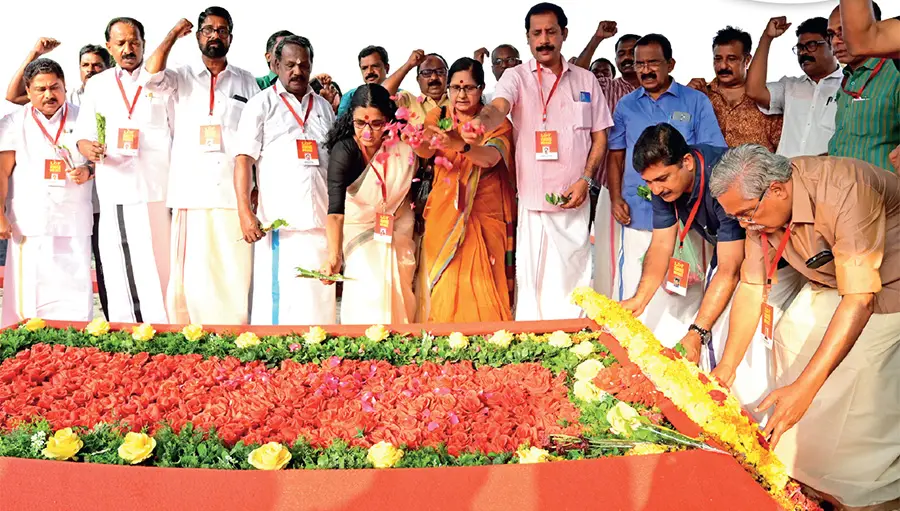 Binoy Viswam Ldf Vikasana Munnetta Jadha