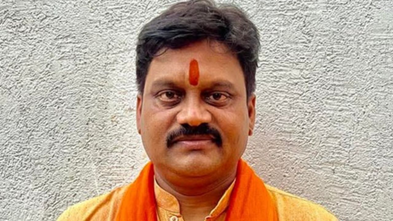 bjp leader shot dead