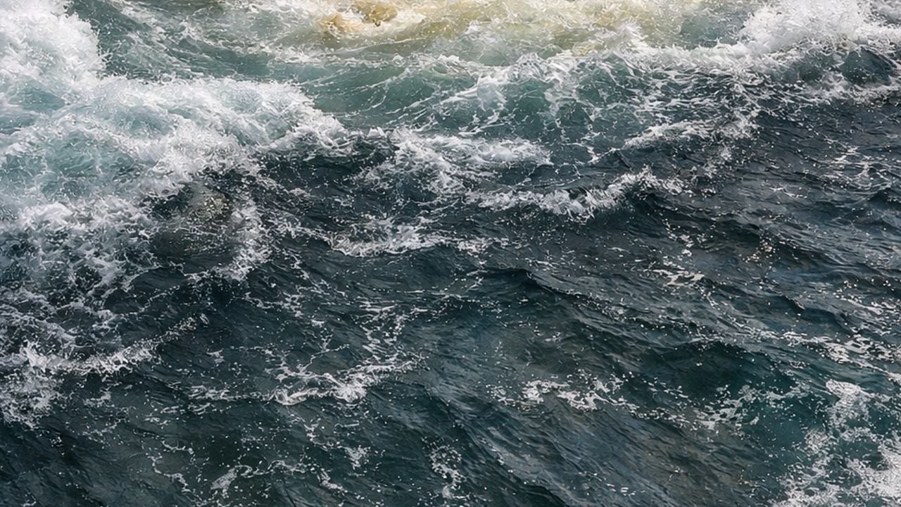sea boiling
