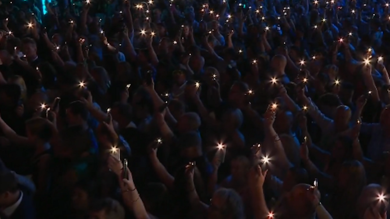 bondi beach tribute newyear