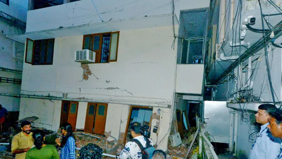 building tilted kochi