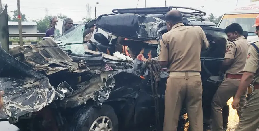 Lives end by 'crashing'