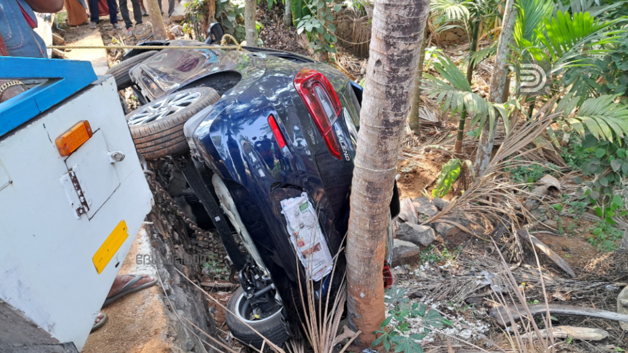 car accident cheruthuruthi