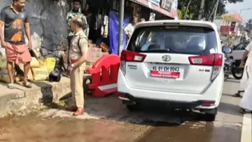 car accident pathanamthitta