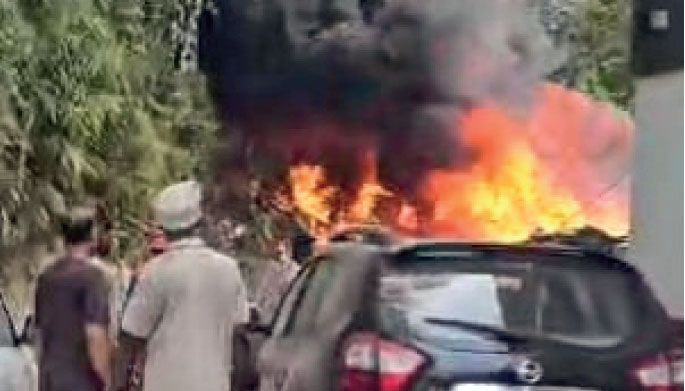 car showroom fire
