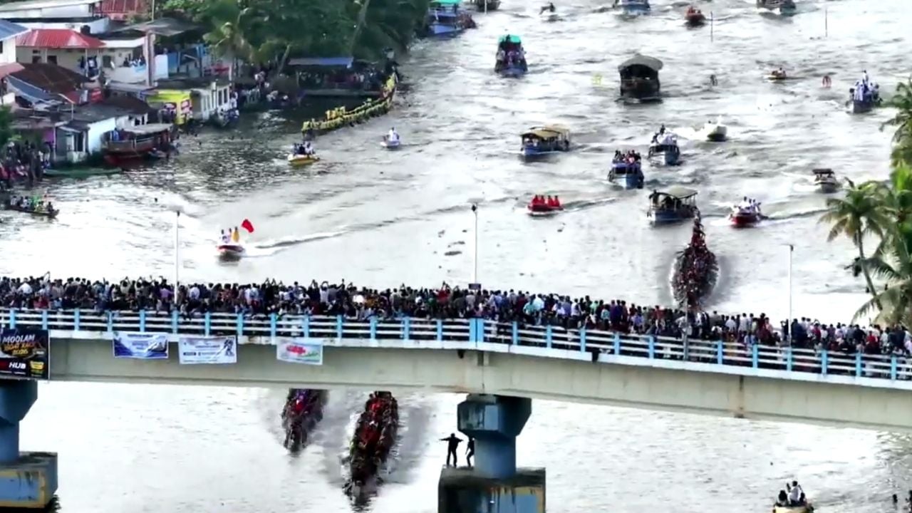 chambakkulam molam boat race