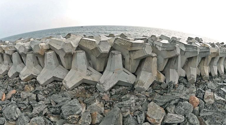 kiifb projects ernakulam district