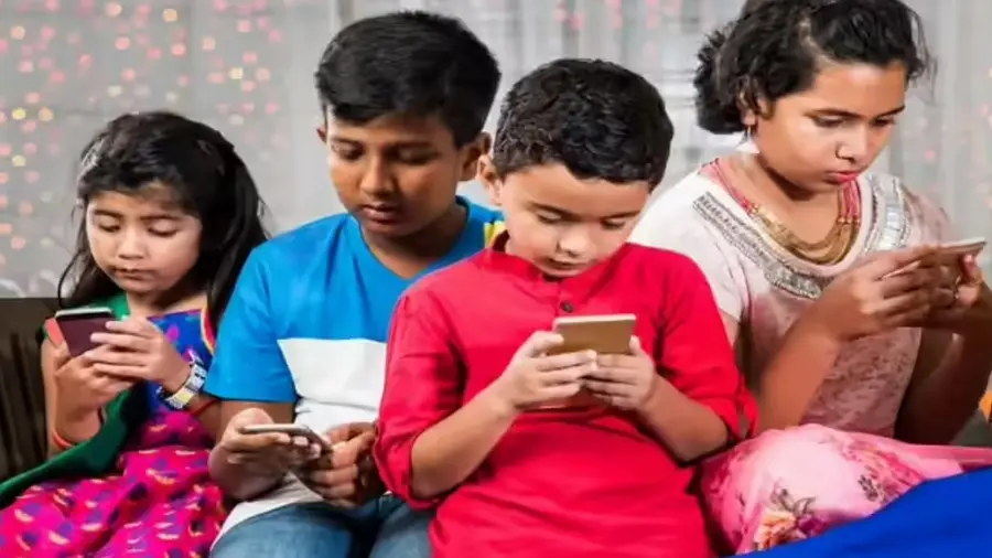children social media
