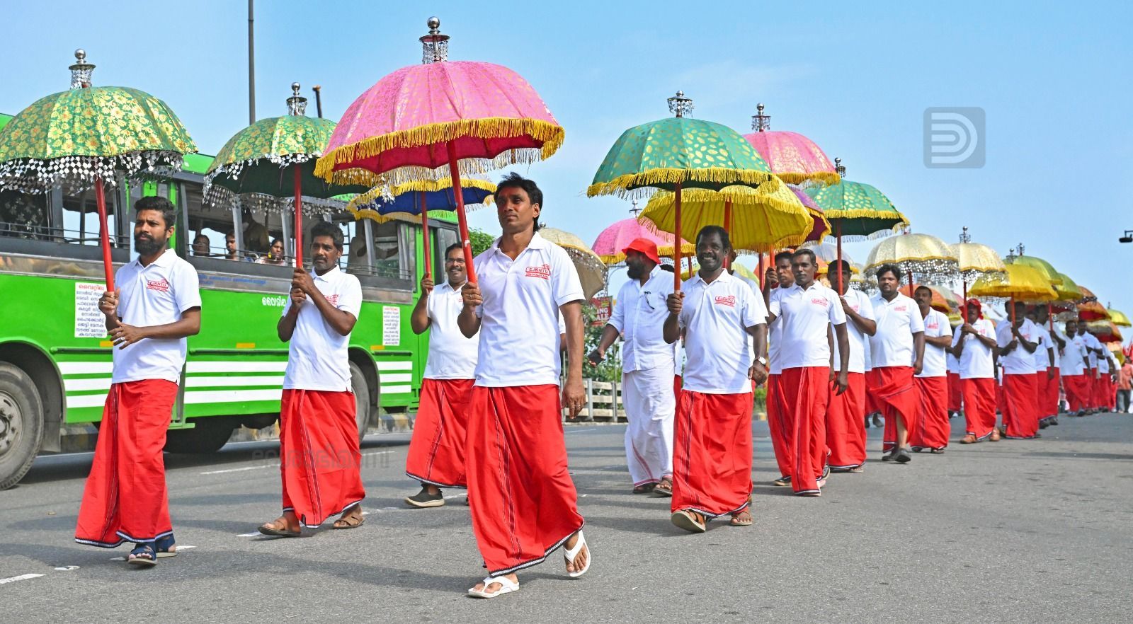 ernakulam trade union march