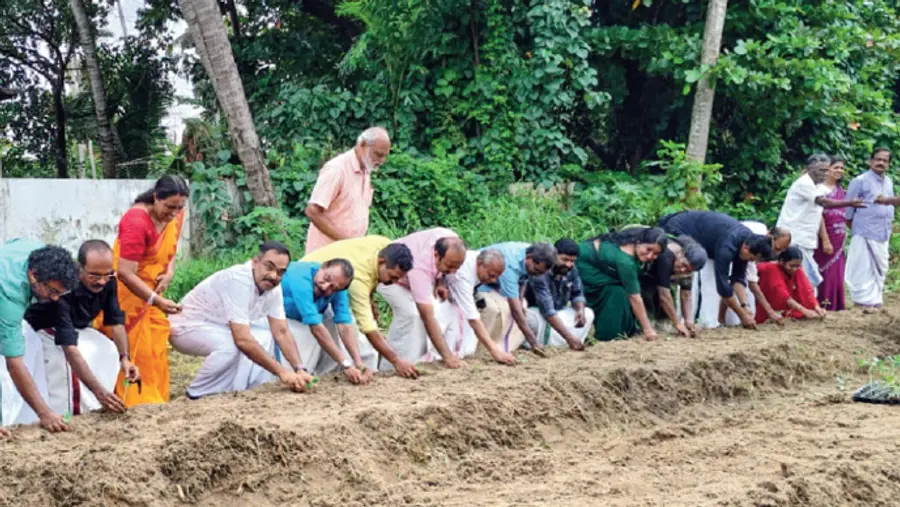 CPI M