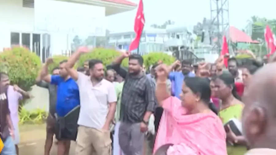 cpim march nedumbasery accident