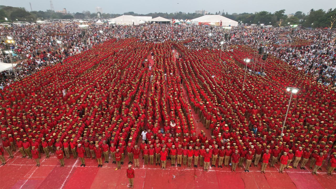 cpim red volunteer