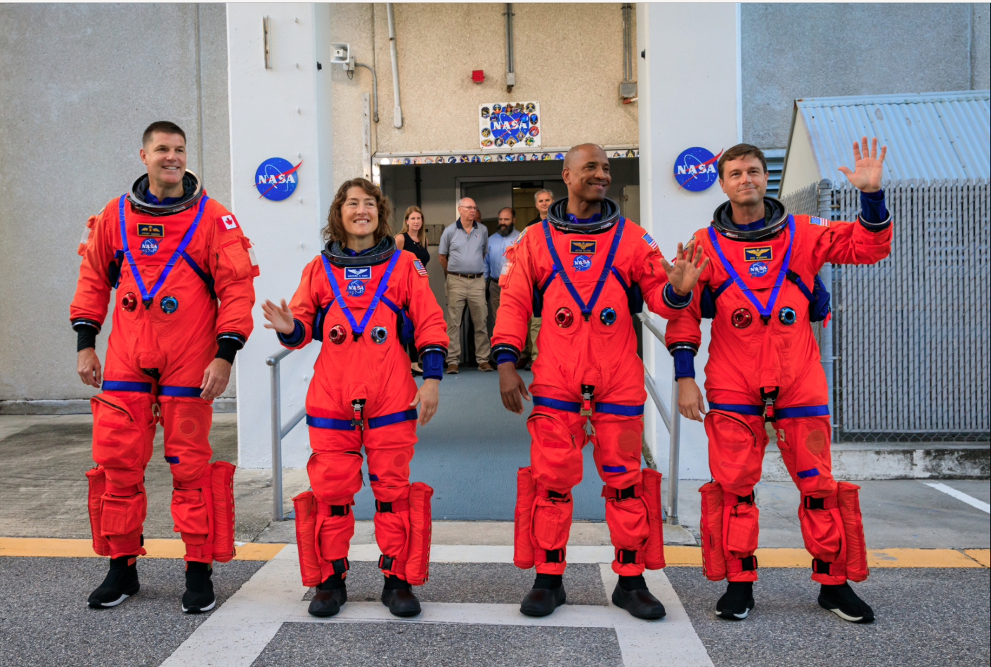 ARTIMIS 2 crew