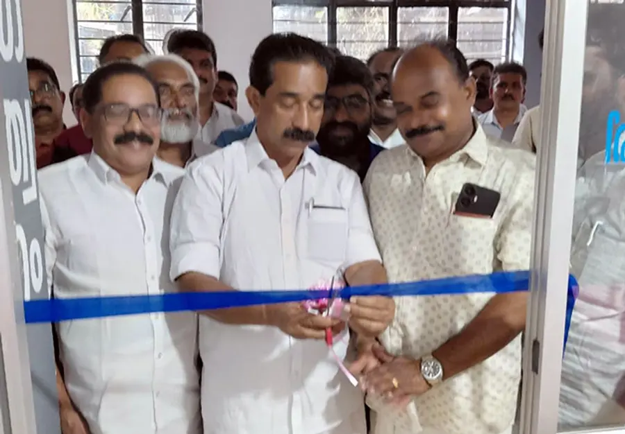 സാന്ത്വനം പാലിയേറ്റീവ് കെയര്‍ സൊസൈറ്റി ദേവികുളം മണ്ഡലം ഓഫീസ് അടിമാലിയില്‍ തുറന്നു.