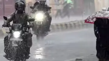 delhi rain.