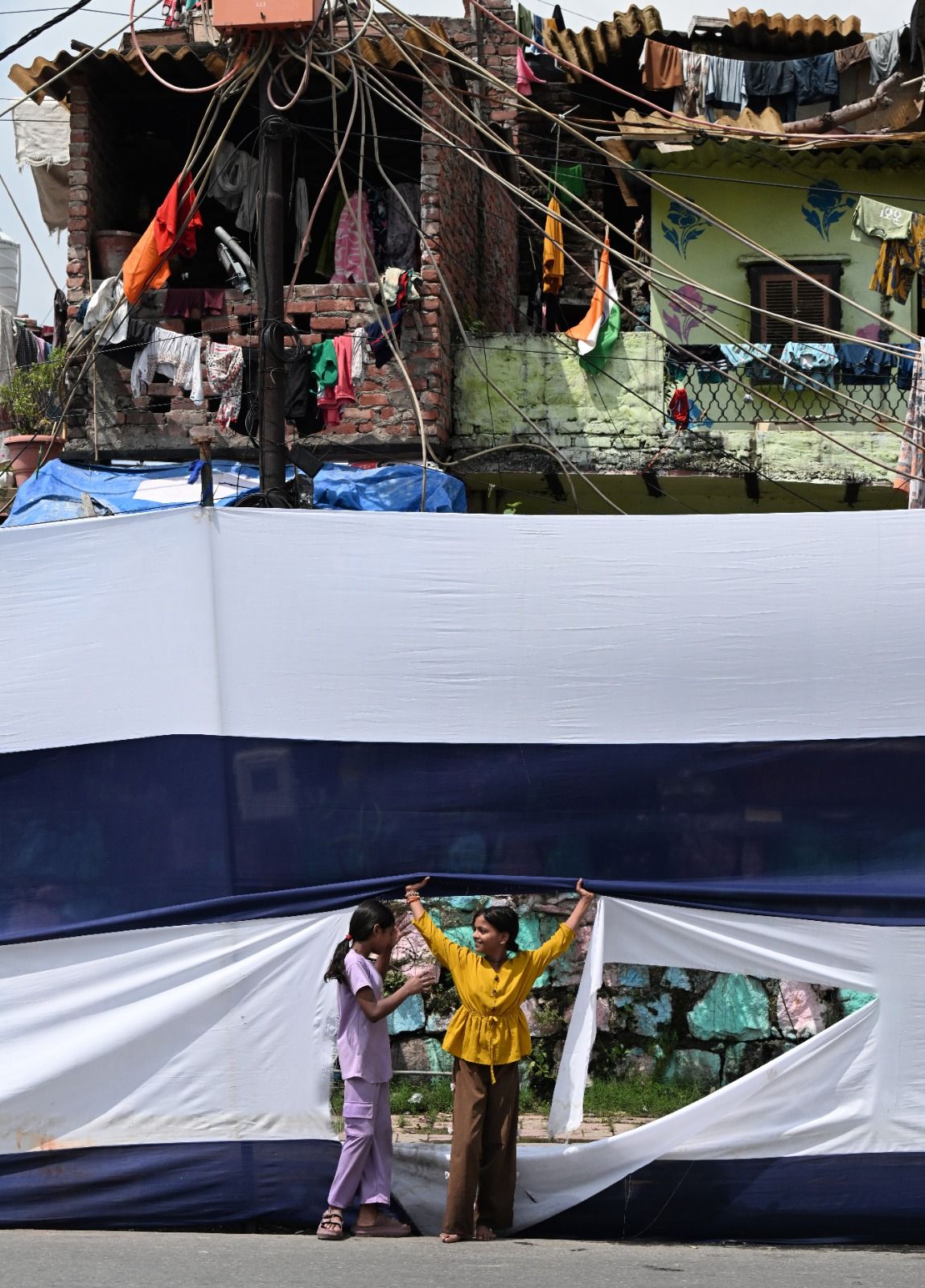 delhi residents screens 1.jpg